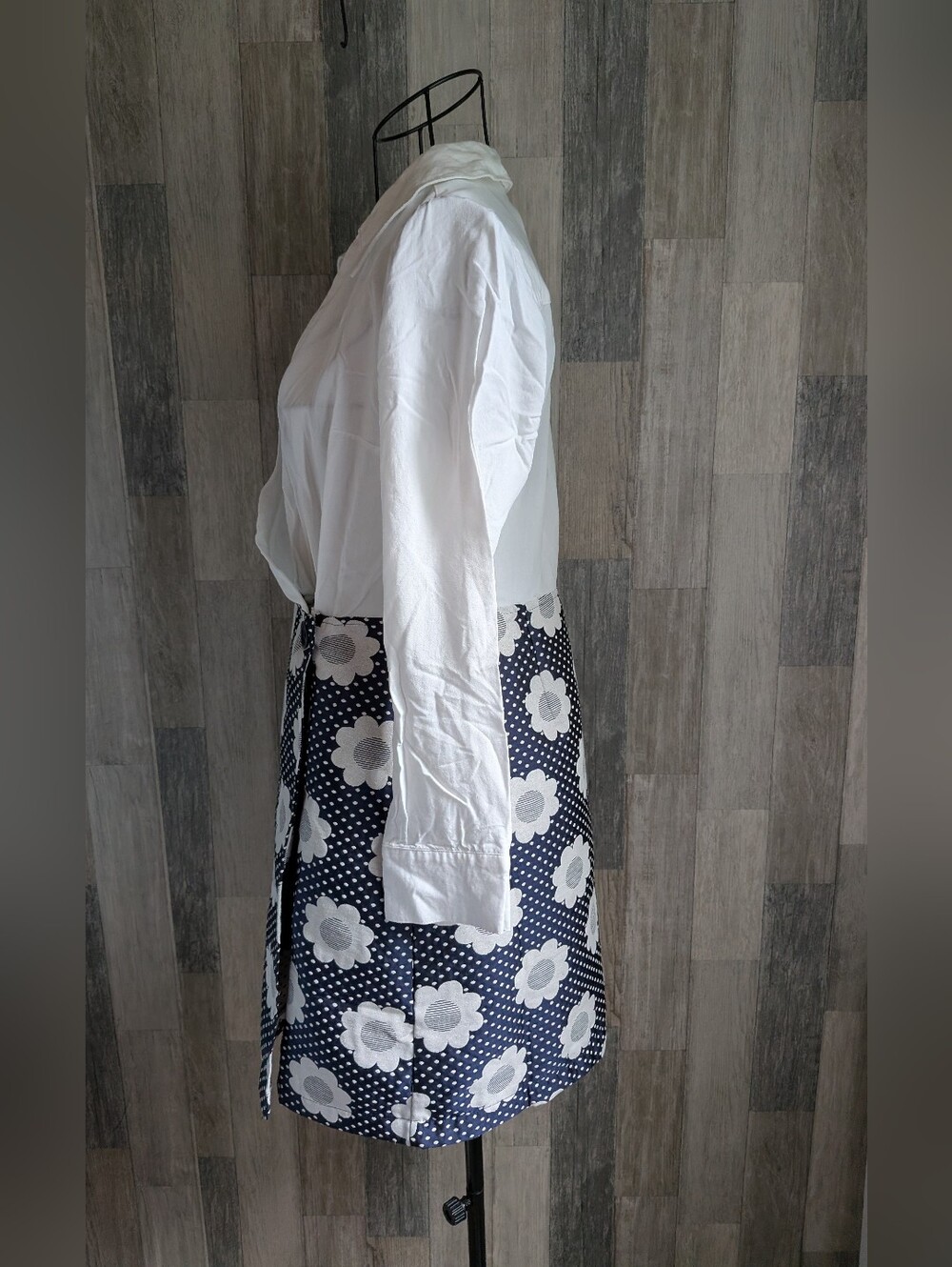ModCloth Wrap Dress - Picture 2 of 15
